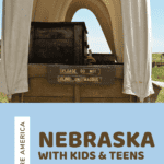 image of coverd wagon tourist attractions of places to visit in Nebraska from CaptivatingCompass.com